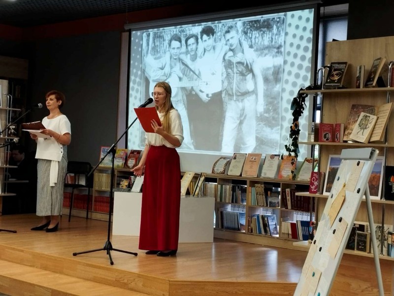 93294b17-b064-4b0d-b217-b866bb4dfdc6-1920